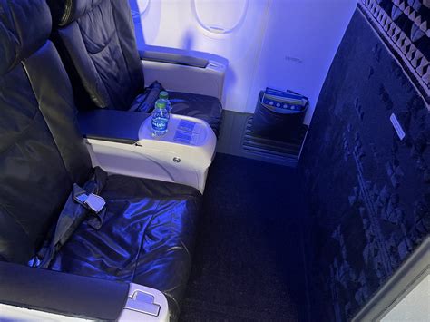 bulkhead seat philippine airlines|Bulkhead Seating: The Pros & Cons [Includes Airline .